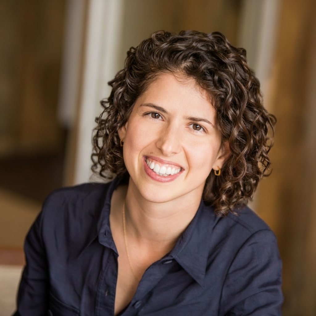 Portrait of Sarah Tavel