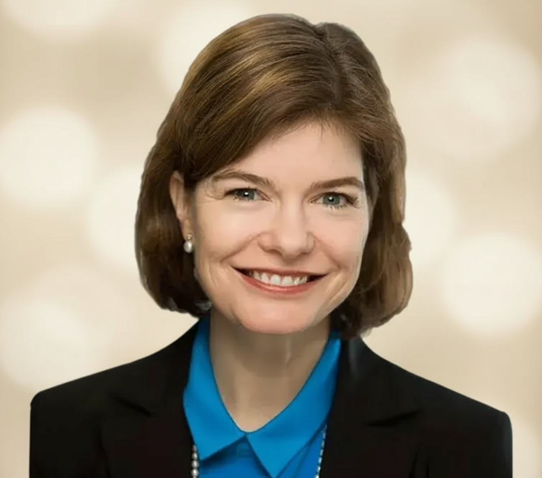 Portrait of Suzanne Donohoe